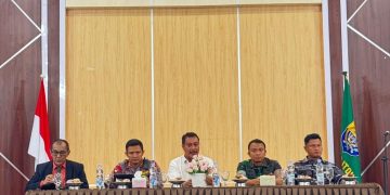 Rapat Darurat Bencana,Bupati Amran Tegaskan Agar Seluruh Masyarakat Ikut Berpartisipasi Pada Bakti Masal